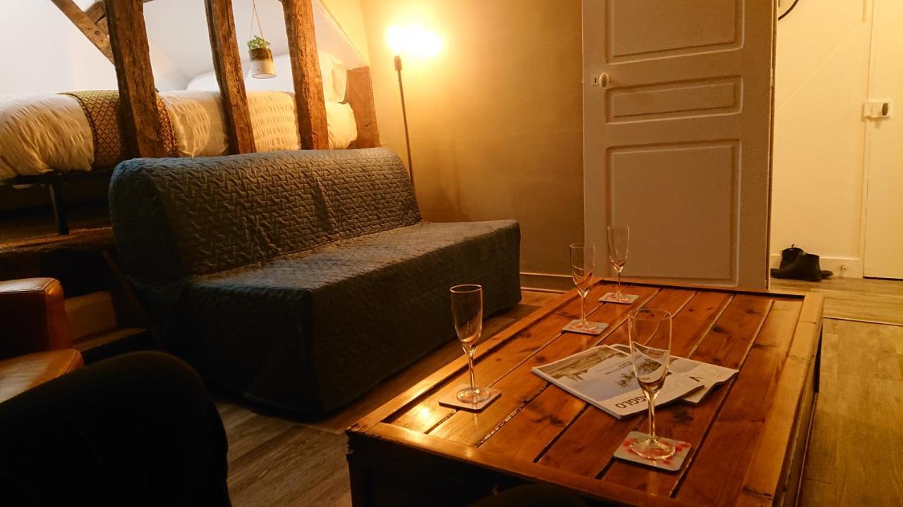 Nuits Au Grenier De Appartement *